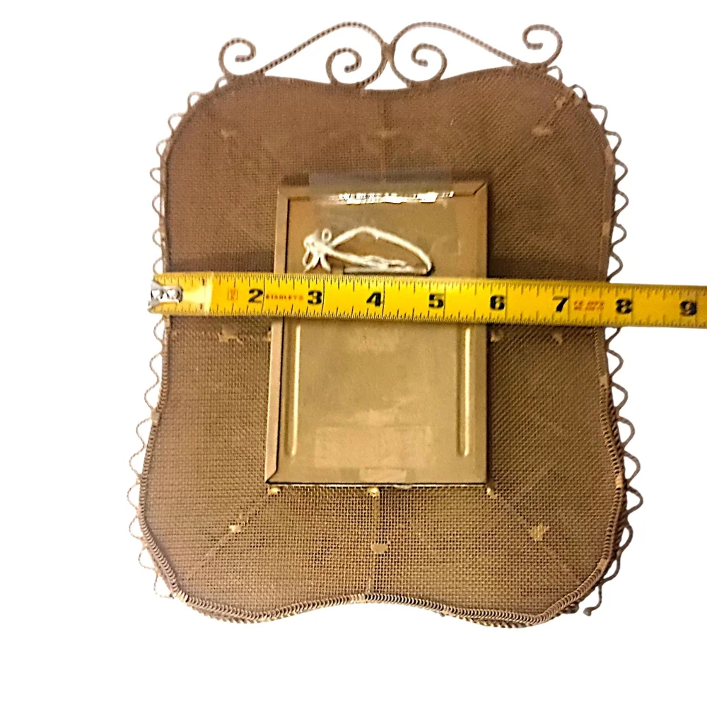 Vtg Victorian Embroidered Flower Picture Frame Photo Gold Lame'‎ Metal Mesh FLAW